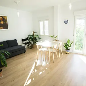 Apartamento Rentalsevilla Triana Viva, Sevilla